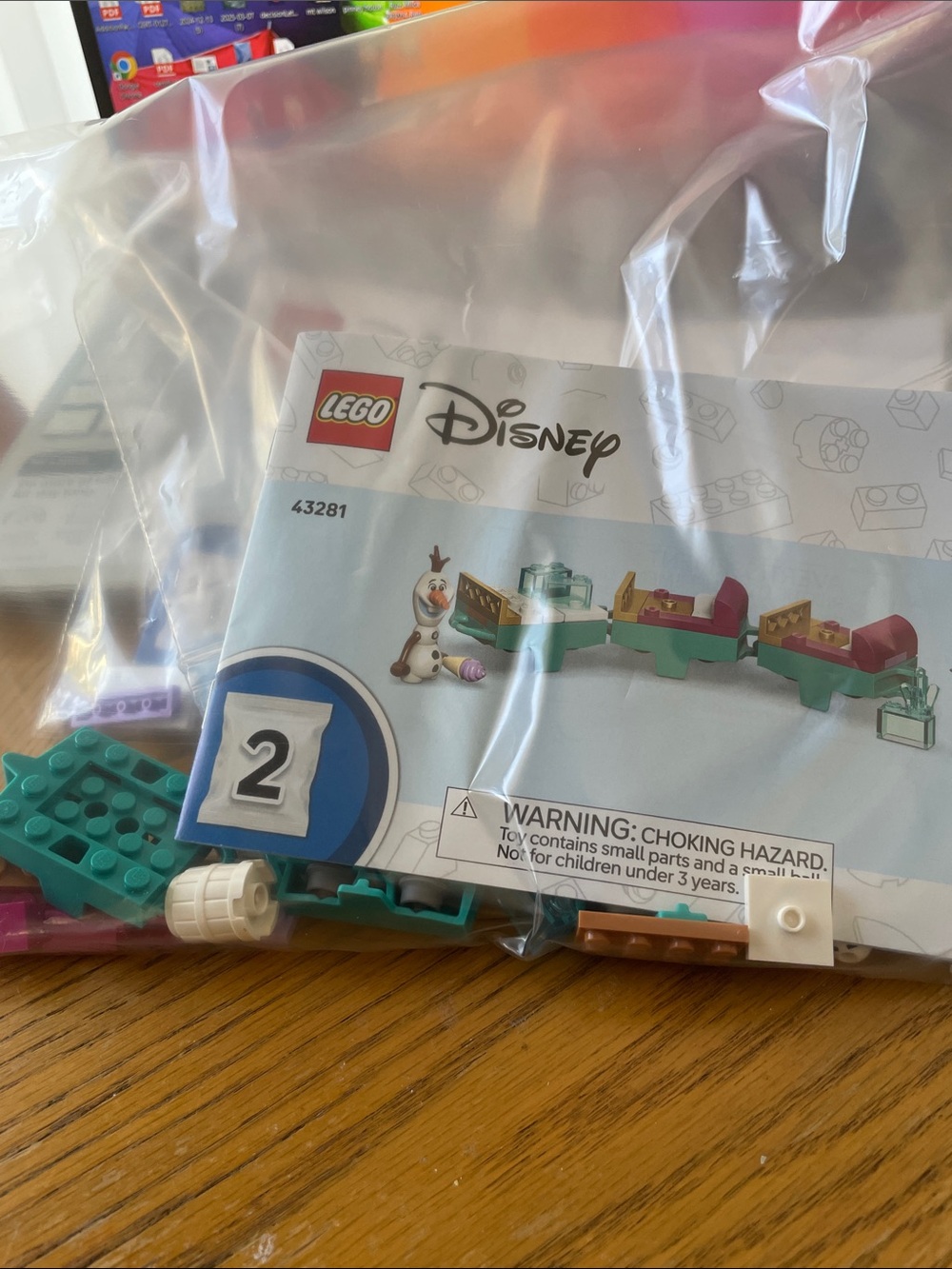 LEGO Disney Elsa's Ice Castle & Snow Ride Adventure 43281 Opened Box - Picture 7 of 14